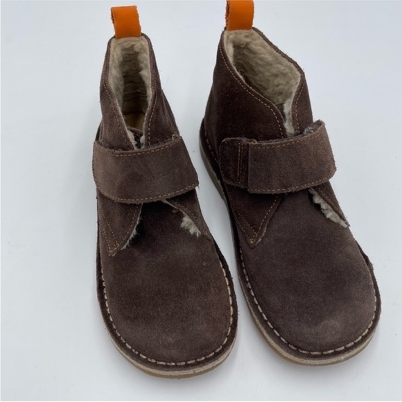 Boden Boys Desert Suede Boots Chocolate - Picture 3 of 11